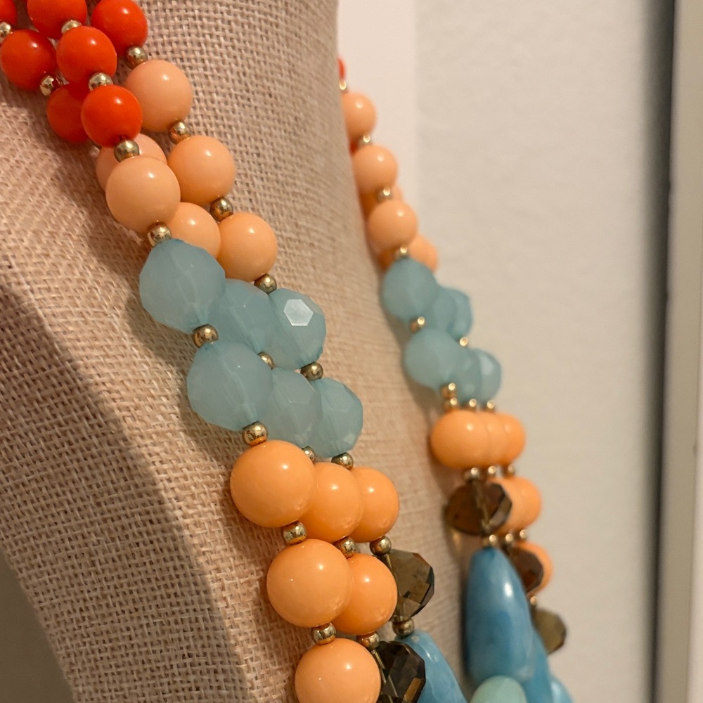 Vibrant Beaded Necklace with Aqua and Coral Hues - Picture 7 of 8